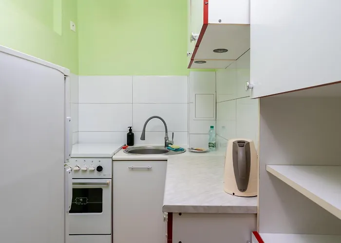 Krowoderskich Zuchow Standard By Bookinghost *