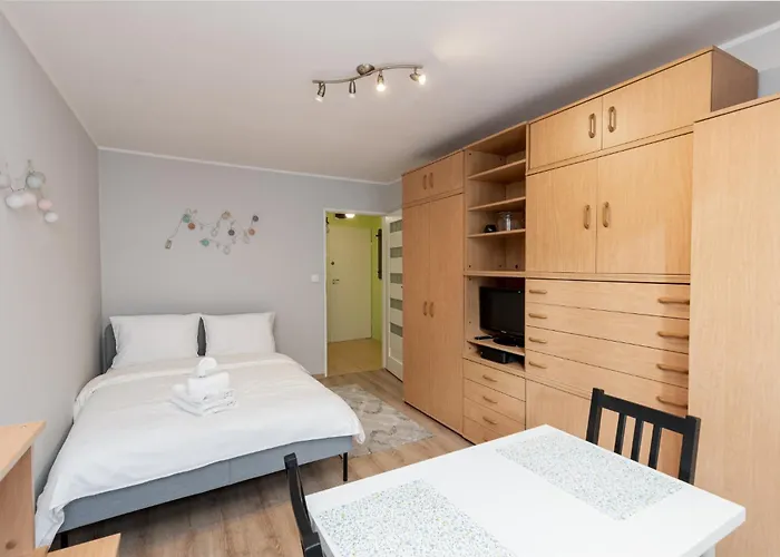 Apartment Krowoderskich Zuchow Standard By Bookinghost Krakau